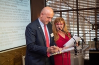 Hivatalos aláírás|||